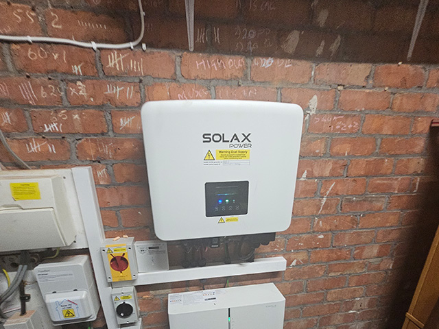Solar Panels in Leeds | Save with Solar UK gallery image 4